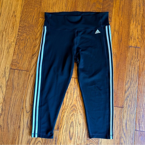Adidas Leggings 7/8 Length White Side Stripes Size XL - Picture 1 of 4